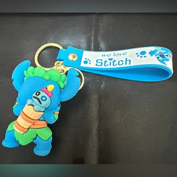 Disney Island stitch, keychain silicone - Picture 2 of 2